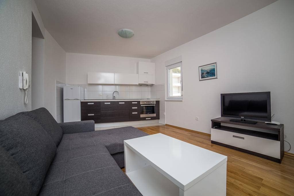 Green Olive Apartments Makarska Esterno foto