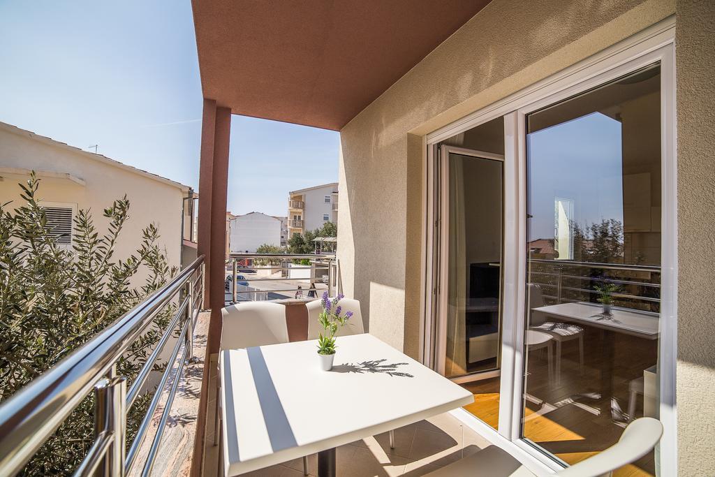 Green Olive Apartments Makarska Esterno foto